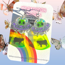 Load image into Gallery viewer, I want to believe (in cows) UFO