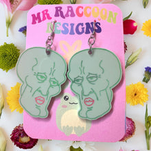 Load image into Gallery viewer, Handsome Squid