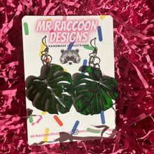 Load image into Gallery viewer, Monstera Dangles